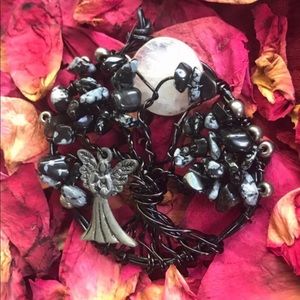 Spiritual Gemstone Pendant & Necklace